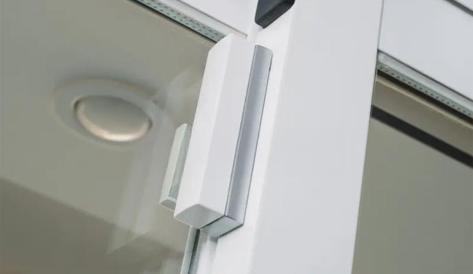 An installed glass break detector