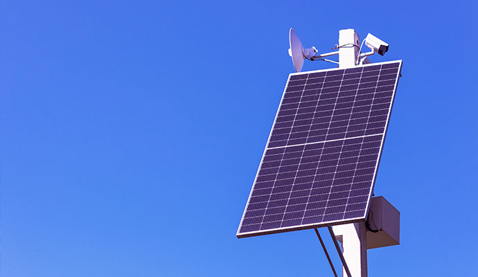 Mobile solar powered surveillance camera unit